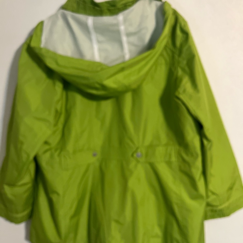 Women’s Susan Graver rain coat